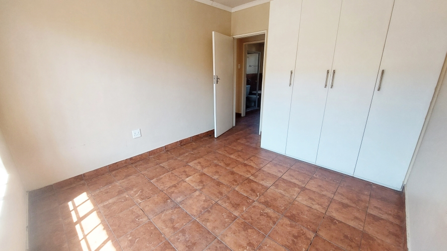 2 Bedroom Property for Sale in Vaalpark Free State